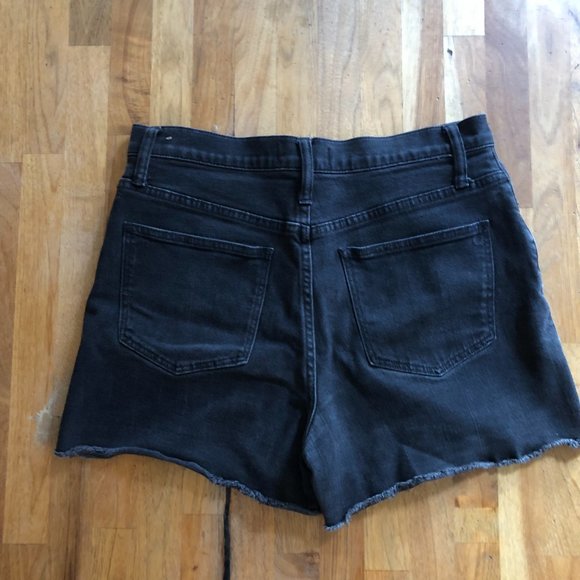 Madewell Black High-Rise Denim Shorts - Picture 5 of 7